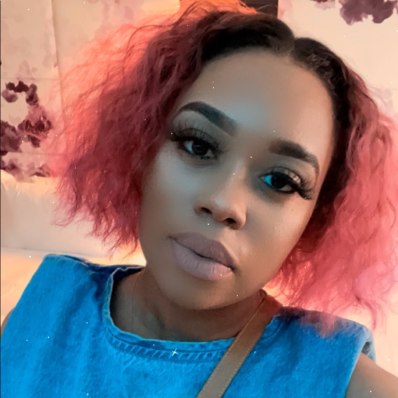 ashli_lacole